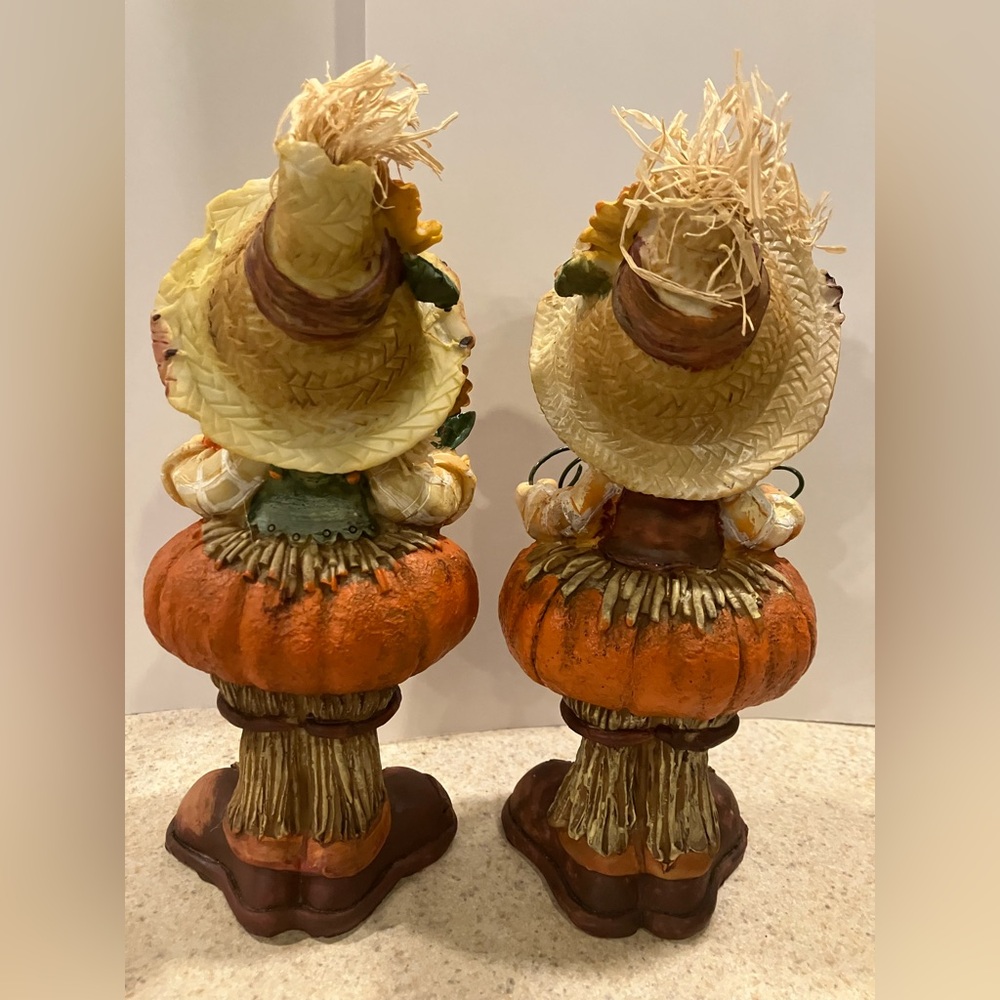Two scarecrow Thanksgiving figures - Picture 4 of 6